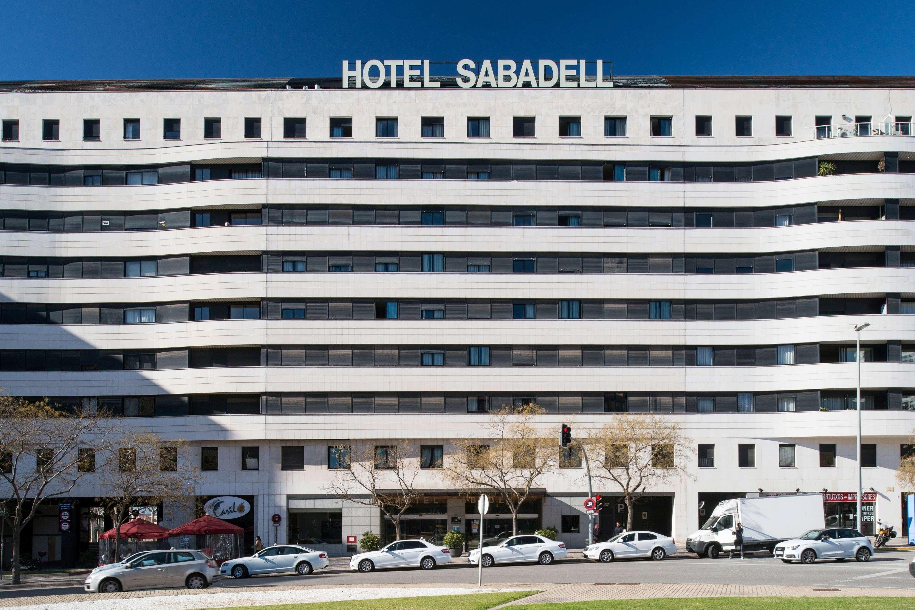 Catalonia Sabadell Hotel Екстериор снимка